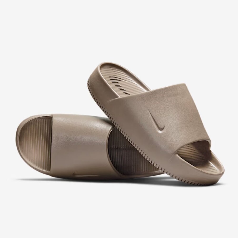 NWT WOMENS NIKE CALM SLIDE BROWN
